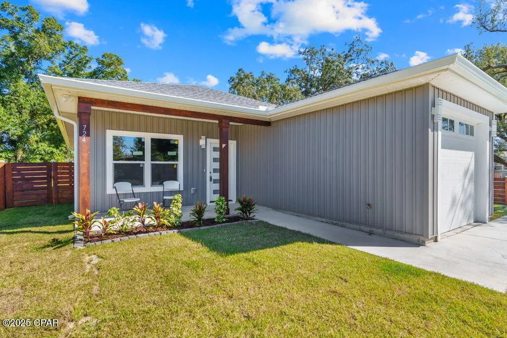 29 of 40 - 724 Sheffield Avenue, Panama City, FL