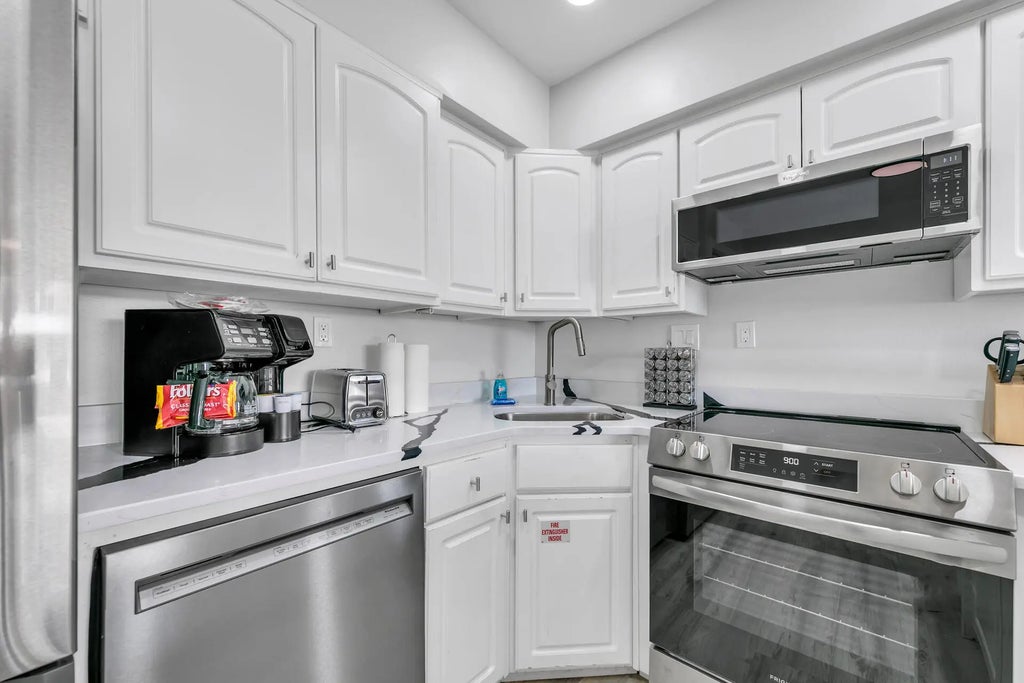 6 of 17 - 3100 Scenic Highway 98 Unit 109, Destin, FL