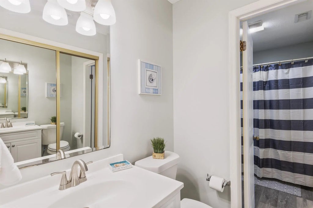 13 of 26 - 2708 Scenic Hwy 98 Unit 18, Destin, FL