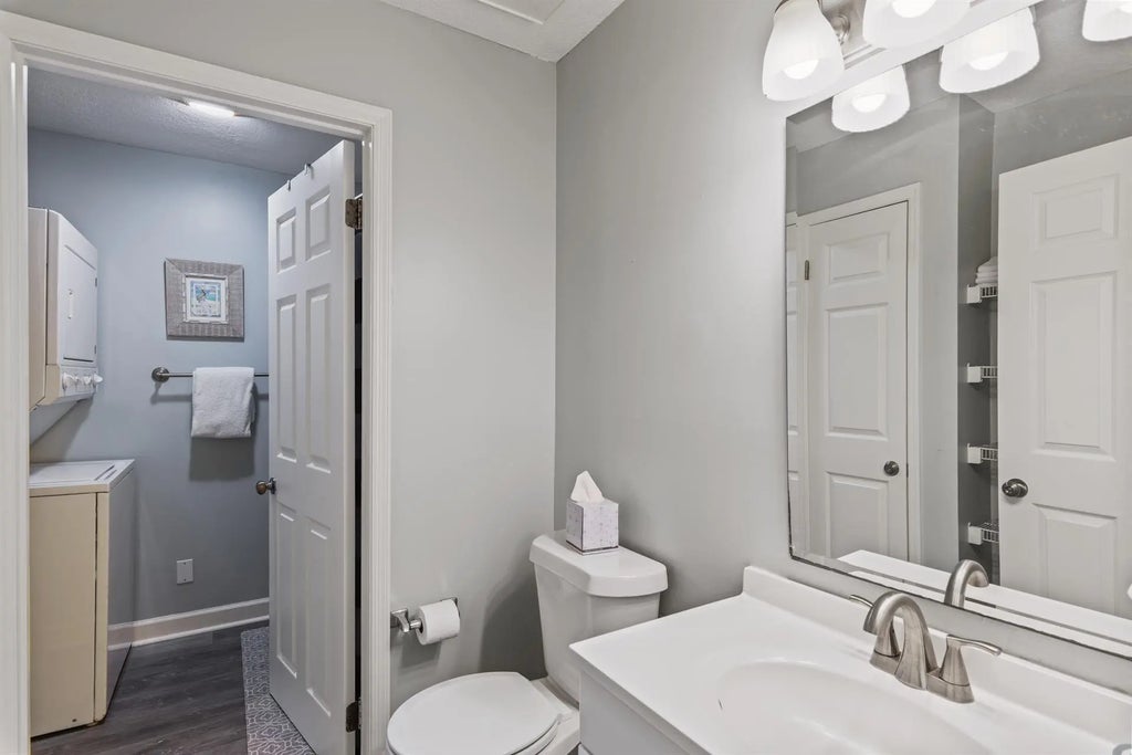 7 of 26 - 2708 Scenic Hwy 98 Unit 18, Destin, FL