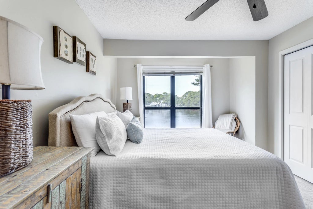 14 of 32 - 713 Sandpiper Drive # 10667, Miramar Beach, FL