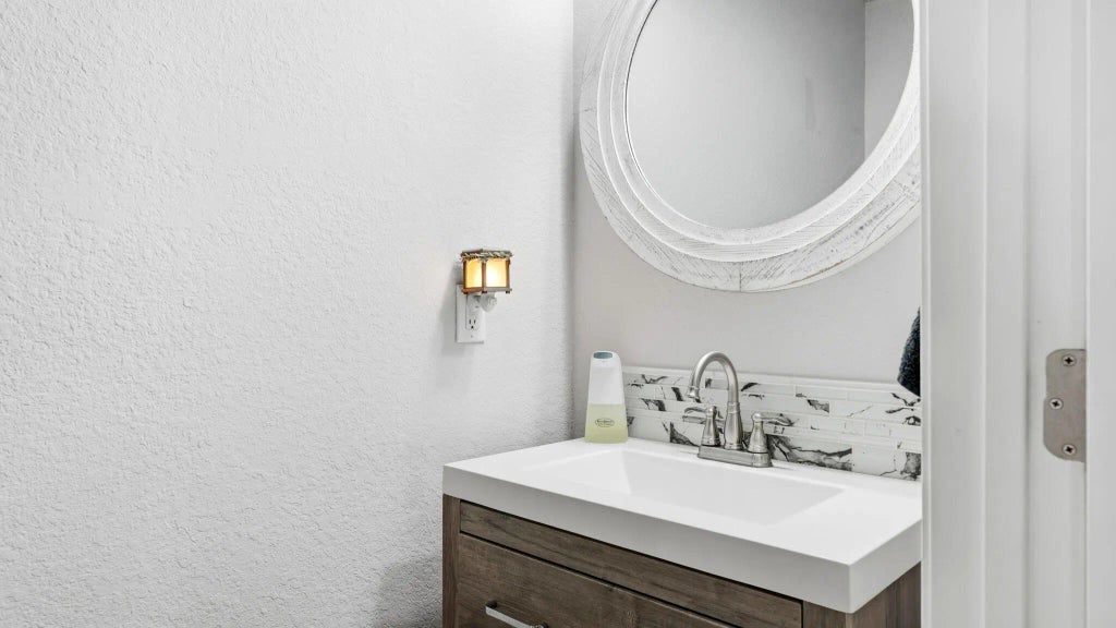 10 of 40 - 22 N Sand Palm Road 15, Freeport, FL