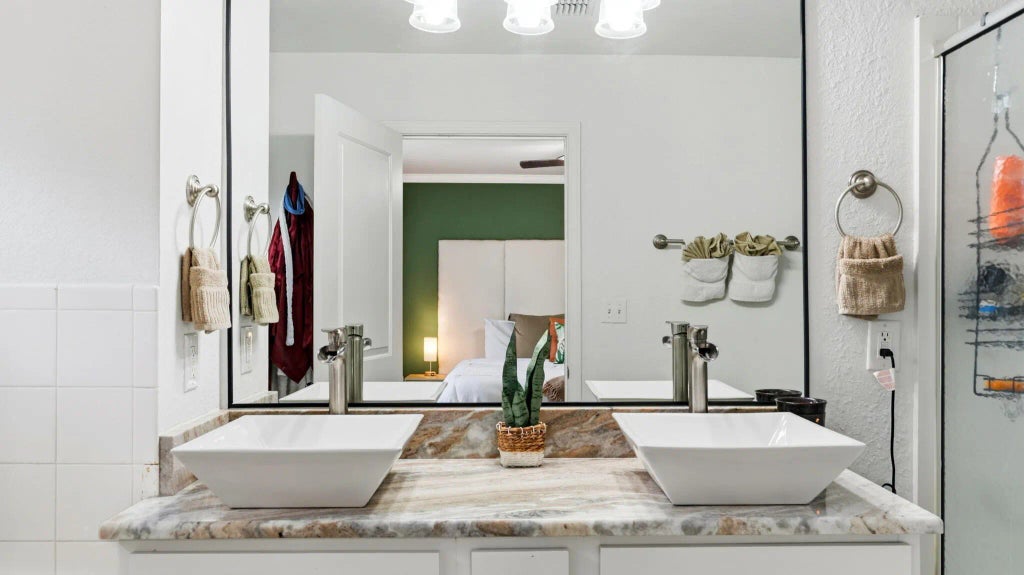 16 of 40 - 22 N Sand Palm Road 15, Freeport, FL