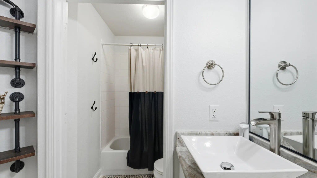 23 of 40 - 22 N Sand Palm Road 15, Freeport, FL