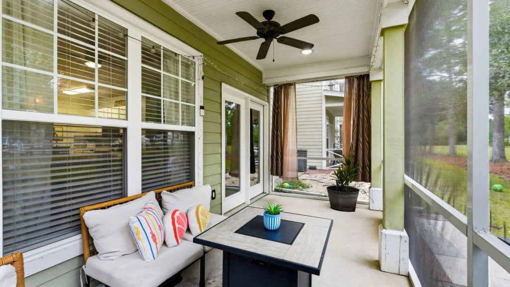 26 of 40 - 22 N Sand Palm Road 15, Freeport, FL