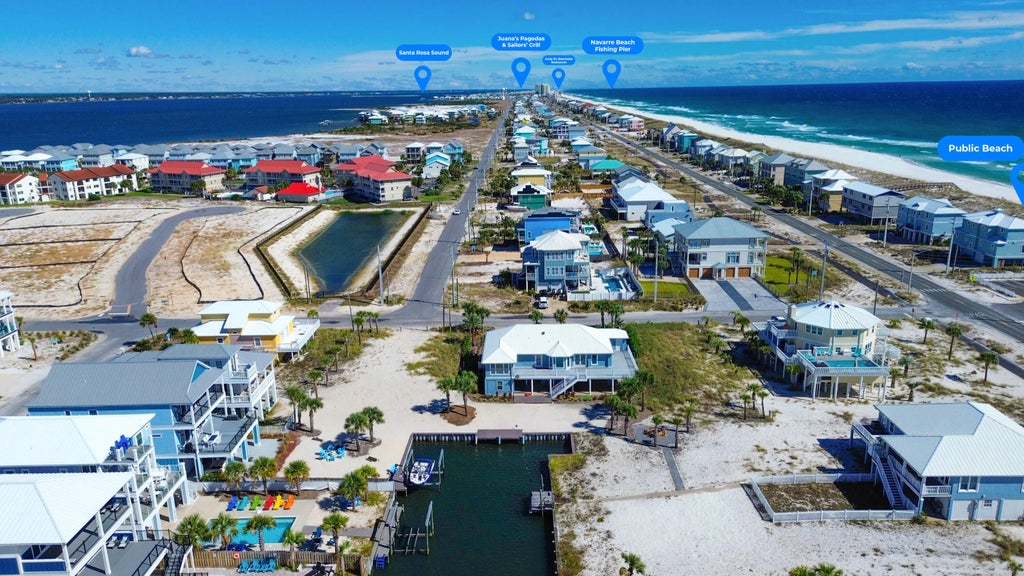 10 of 15 - 7399 Grand Navarre Boulevard, Navarre, FL