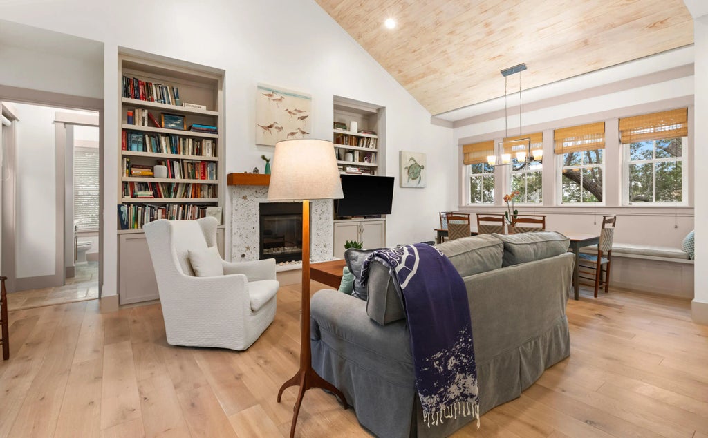 14 of 51 - 321 Seabreeze Boulevard, Seacrest, FL