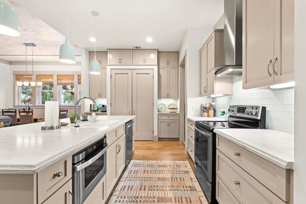 9 of 51 - 321 Seabreeze Boulevard, Seacrest, FL