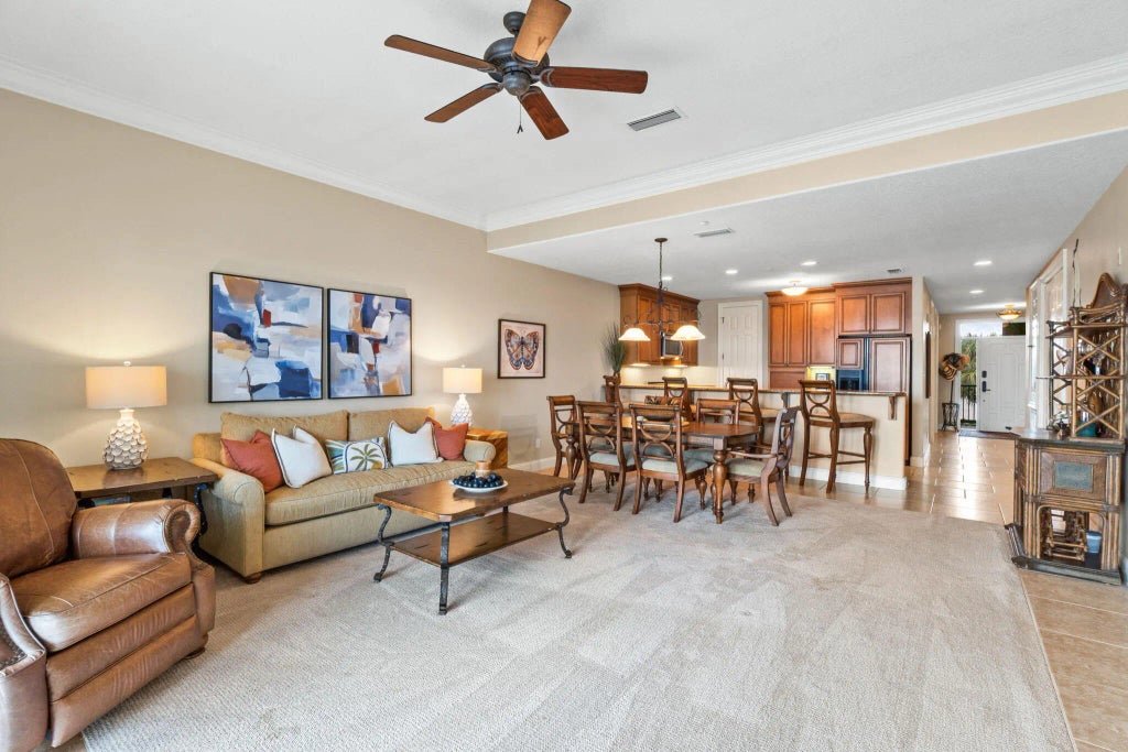 43 of 65 - 602 Harbor Boulevard 203, Destin, FL