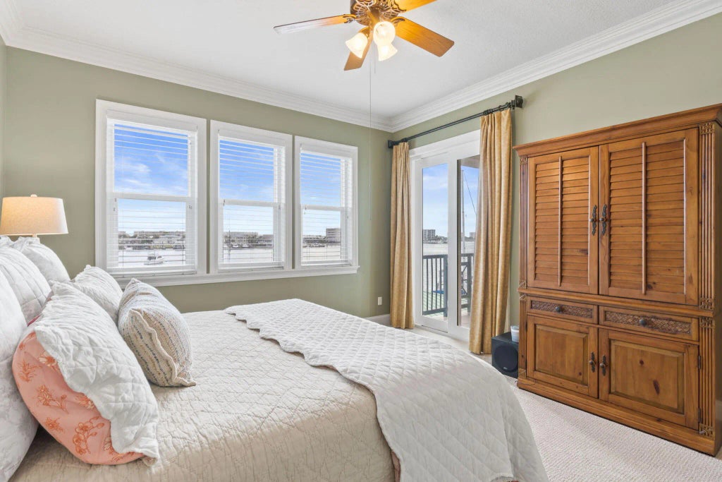 47 of 65 - 602 Harbor Boulevard 203, Destin, FL