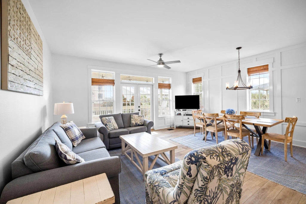 6 of 40 - 8335 E County Hwy 30a 5, Inlet Beach, FL