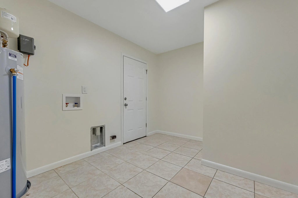 36 of 52 - 15 Oak Lane, Shalimar, FL