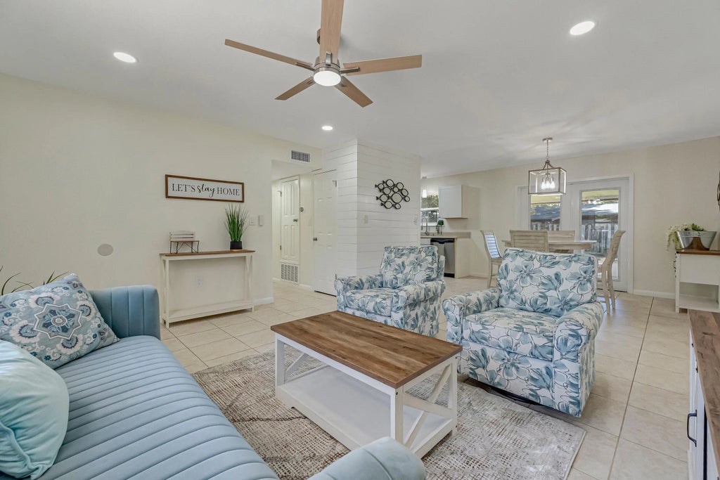 8 of 52 - 15 Oak Lane, Shalimar, FL