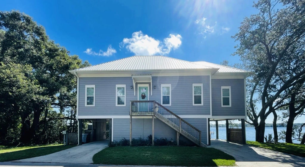 2 of 40 - 2975 Holley Point Road, Navarre, FL