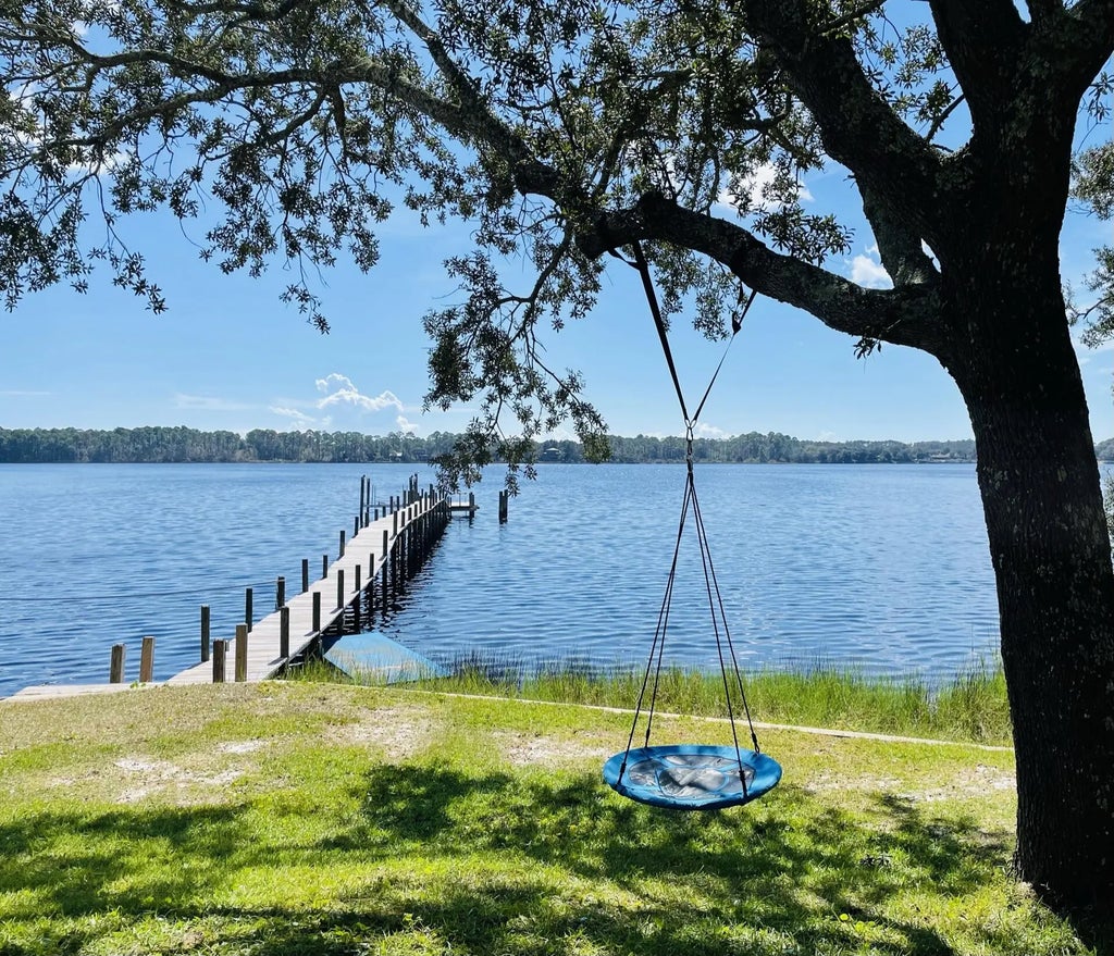 8 of 40 - 2975 Holley Point Road, Navarre, FL