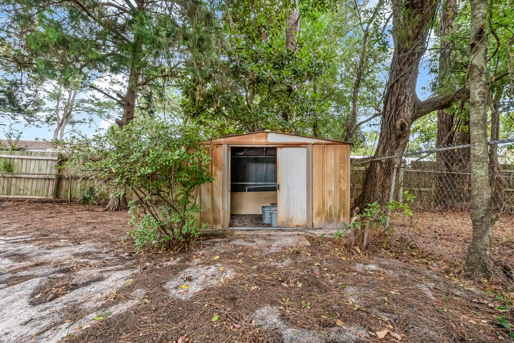 10 of 46 - 12 Nw Memorial Parkway, Fort Walton Beach, FL