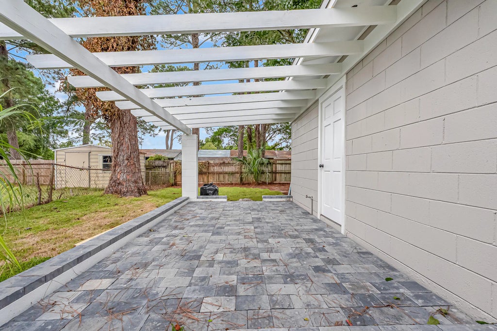 17 of 46 - 12 Nw Memorial Parkway, Fort Walton Beach, FL