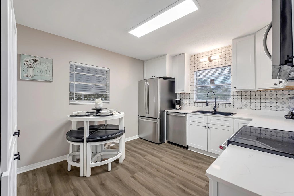 24 of 46 - 12 Nw Memorial Parkway, Fort Walton Beach, FL