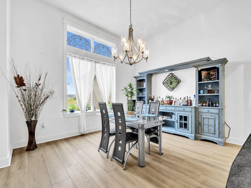 3 of 32 - 440 Gentle Wind Court, Freeport, FL