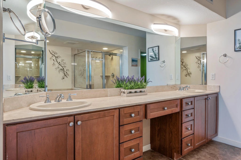 23 of 75 - 1328 Miracle Strip Parkway 402, Fort Walton Beach, FL