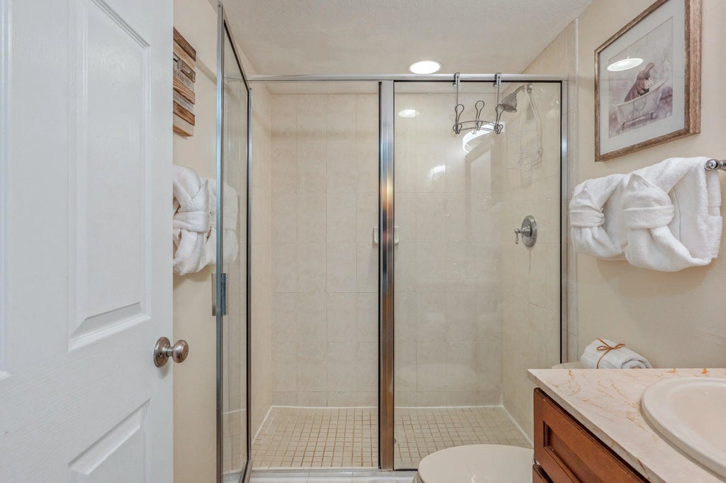 31 of 75 - 1328 Miracle Strip Parkway 402, Fort Walton Beach, FL