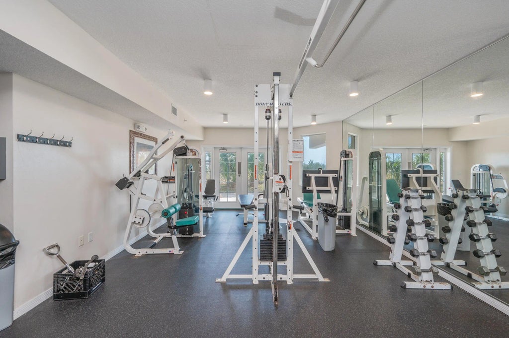 45 of 75 - 1328 Miracle Strip Parkway 402, Fort Walton Beach, FL