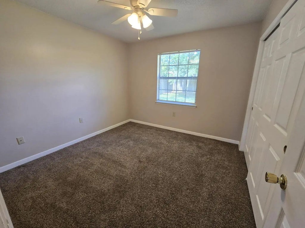 22 of 49 - 619 Schneider Drive, Fort Walton Beach, FL