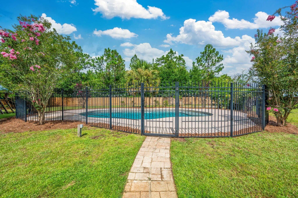 24 of 33 - 5534 Frontier Drive, Crestview, FL