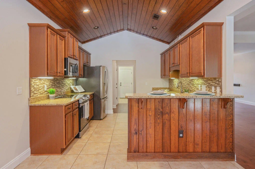 6 of 33 - 5534 Frontier Drive, Crestview, FL