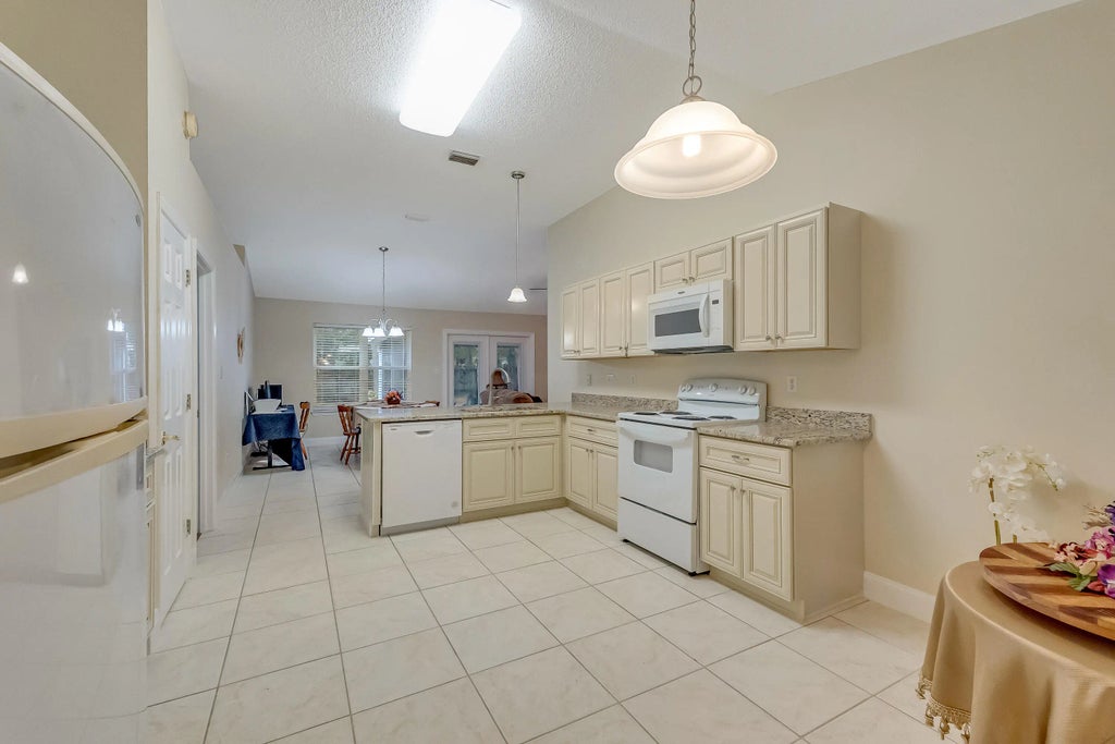 27 of 72 - 4730 Connor Drive, Crestview, FL