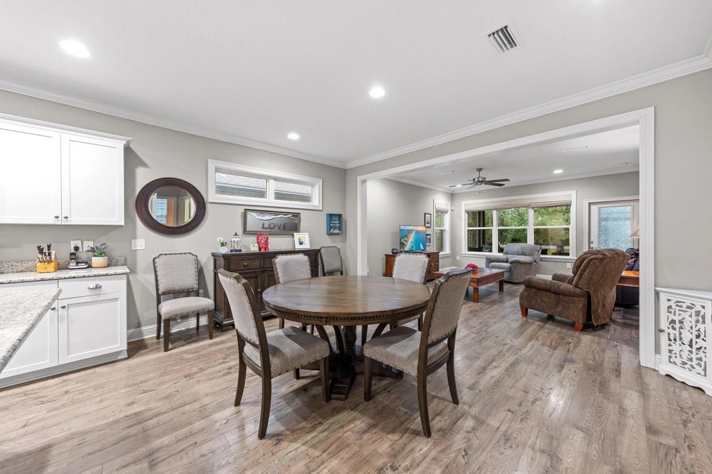 13 of 32 - 40 Oyster Boulevard, Freeport, FL