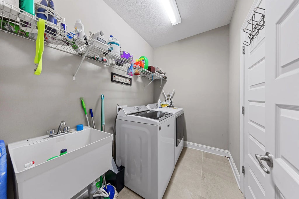 25 of 32 - 40 Oyster Boulevard, Freeport, FL