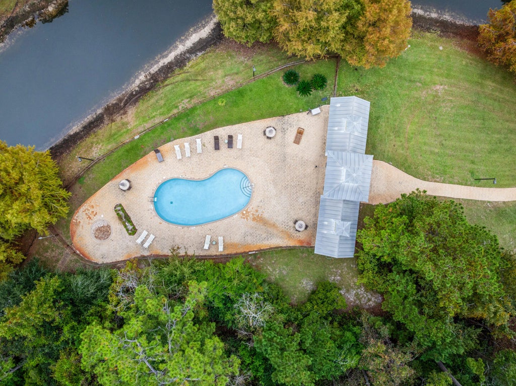 30 of 32 - 40 Oyster Boulevard, Freeport, FL