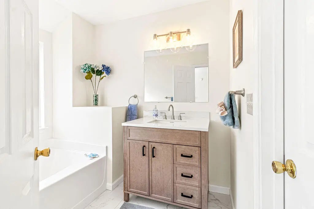 32 of 40 - 949 Claeven Circle, Fort Walton Beach, FL