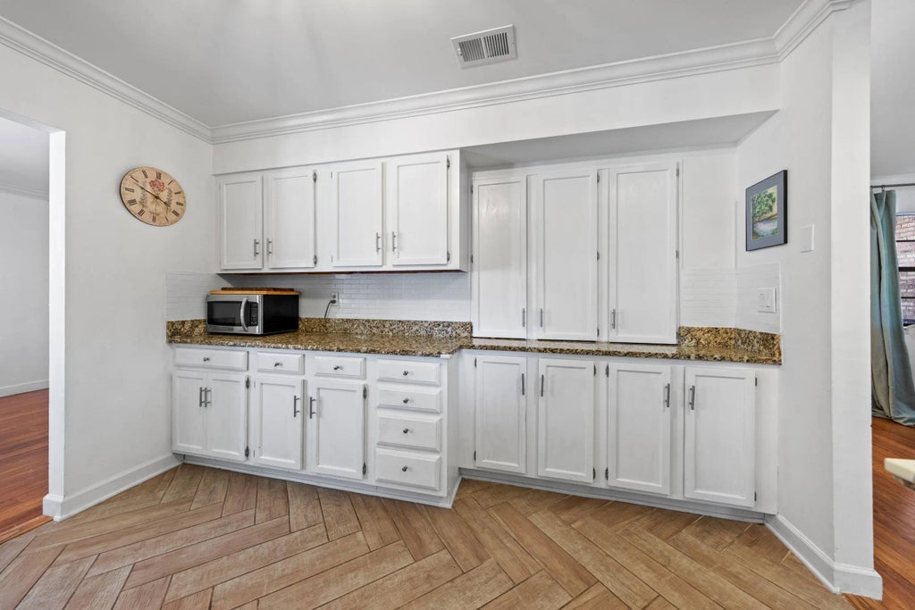 14 of 48 - 207 Oakwood Circle, Niceville, FL