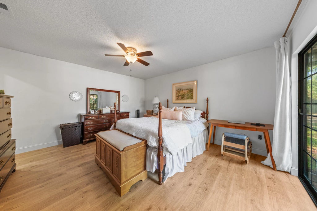 22 of 48 - 207 Oakwood Circle, Niceville, FL