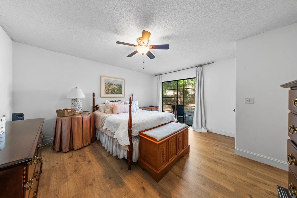 24 of 48 - 207 Oakwood Circle, Niceville, FL