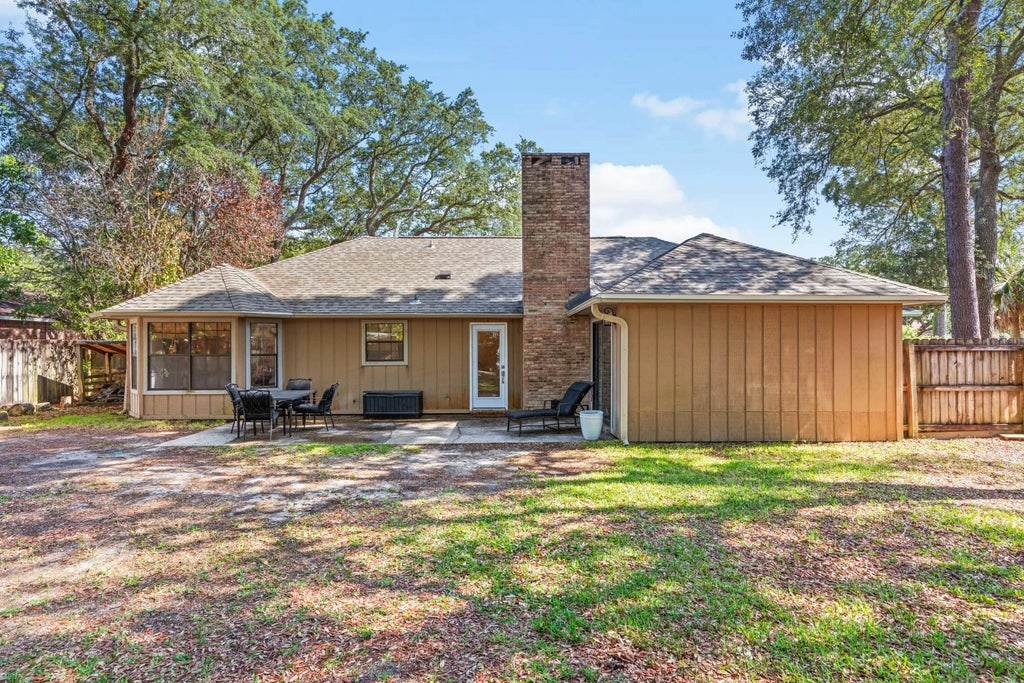 37 of 48 - 207 Oakwood Circle, Niceville, FL