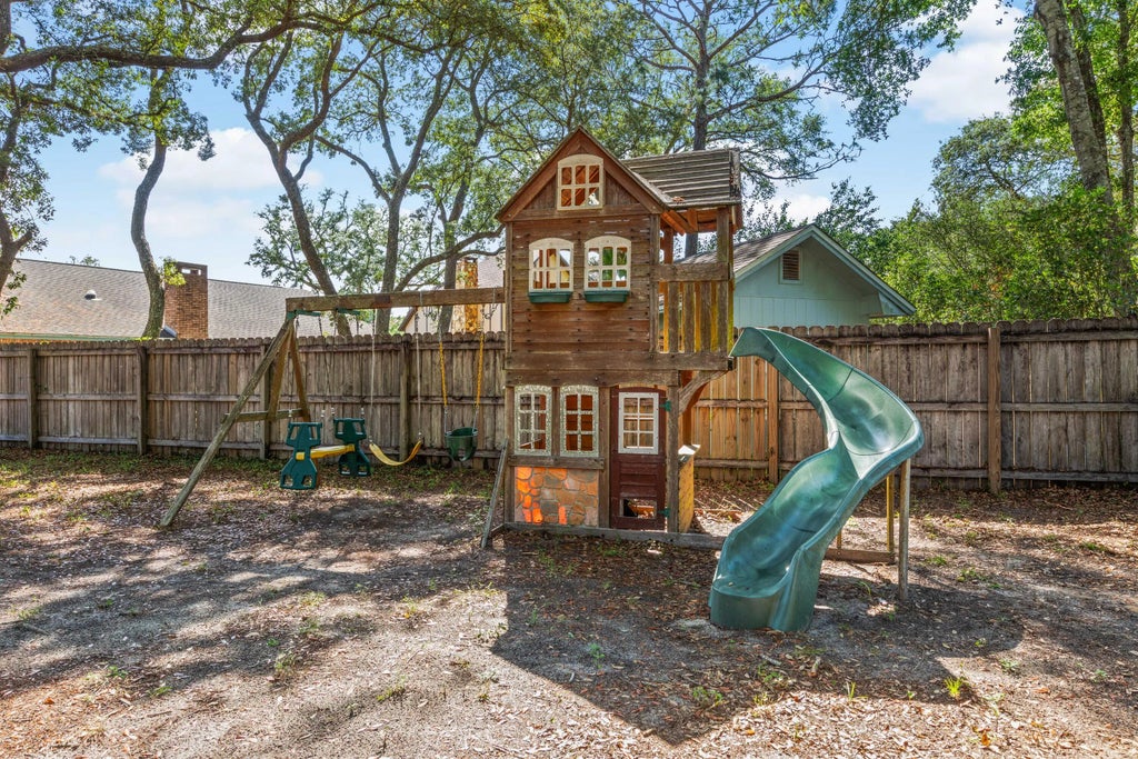 41 of 48 - 207 Oakwood Circle, Niceville, FL