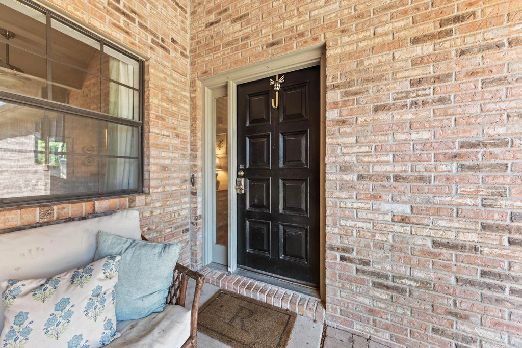 5 of 48 - 207 Oakwood Circle, Niceville, FL