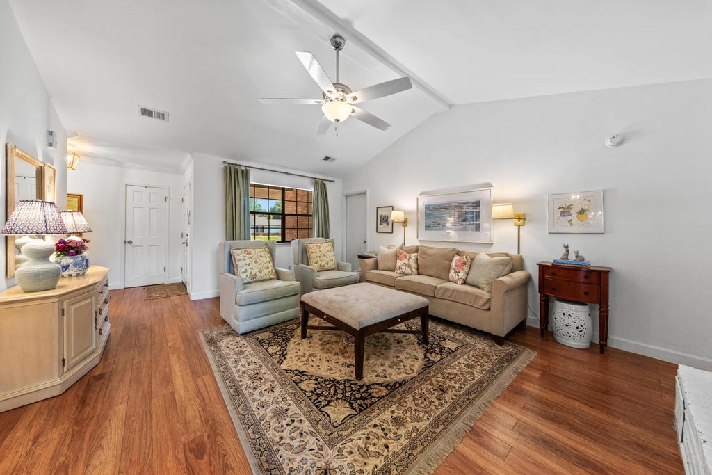 8 of 48 - 207 Oakwood Circle, Niceville, FL