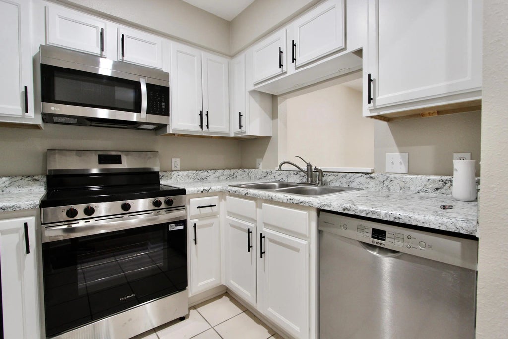 15 of 20 - 200 White Street 6, Niceville, FL