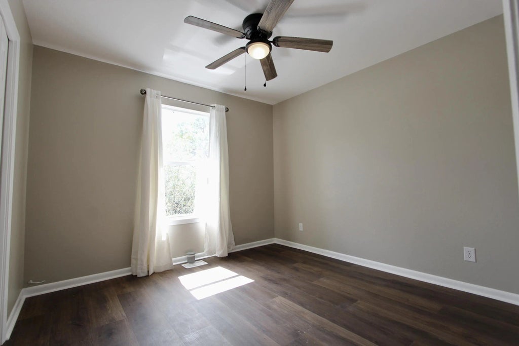 18 of 20 - 200 White Street 6, Niceville, FL