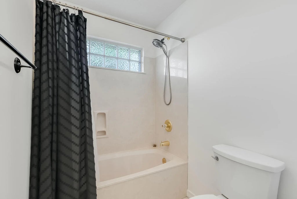 30 of 50 - 54 Hillcrest Drive, Shalimar, FL