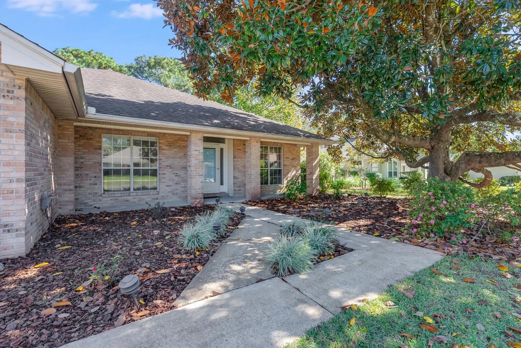 4 of 50 - 54 Hillcrest Drive, Shalimar, FL