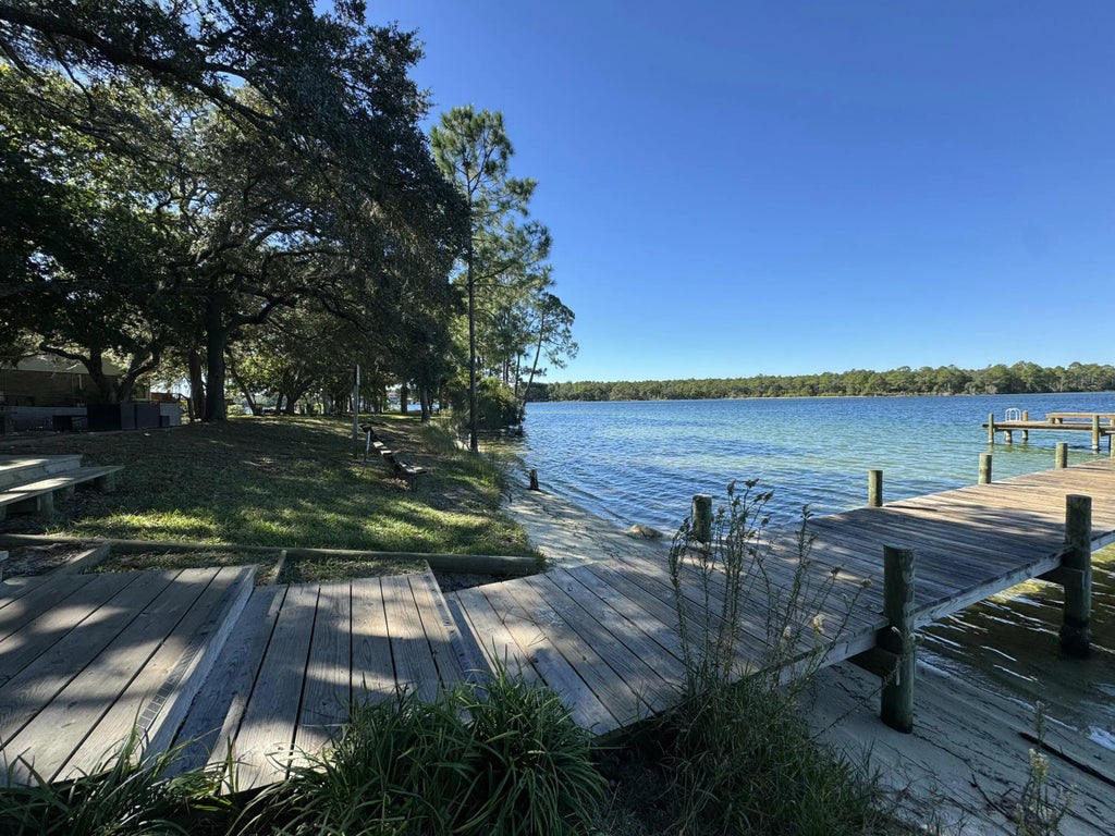 48 of 50 - 54 Hillcrest Drive, Shalimar, FL