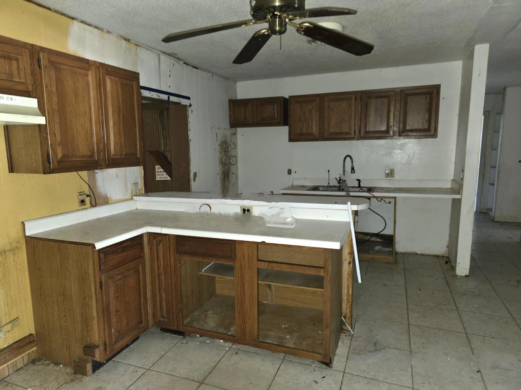 6 of 16 - 12 W Audrey Drive, Fort Walton Beach, FL