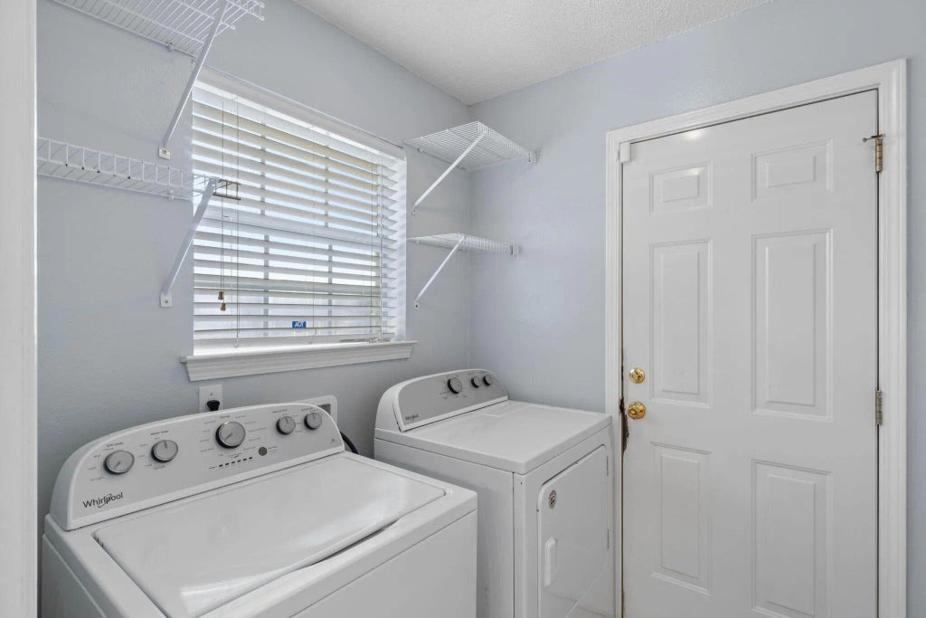 15 of 48 - 8568 Vehlin Court, Navarre, FL