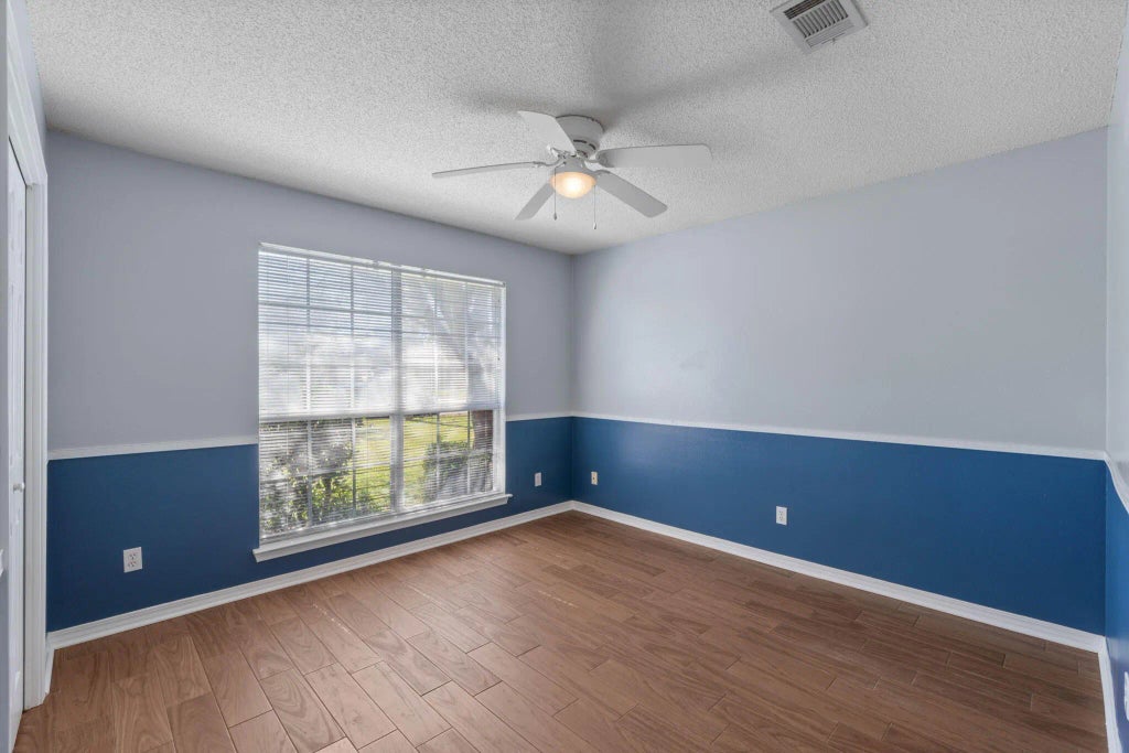 17 of 48 - 8568 Vehlin Court, Navarre, FL