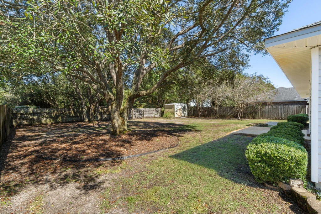 32 of 48 - 8568 Vehlin Court, Navarre, FL